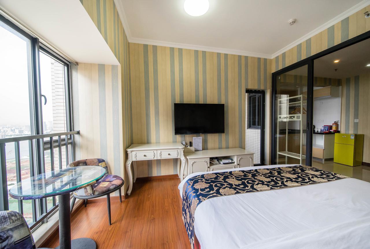 Pazhou Laiste International Aparthotel Canton Fair Complex Branch Exteriör bild